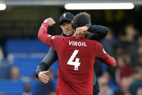Bóng đá Anh sáng 27/10: Liverpool không mua mới thay Van Dijk Bóng đá Anh sáng 27/10: Liverpool không mua mới thay Van Dijk