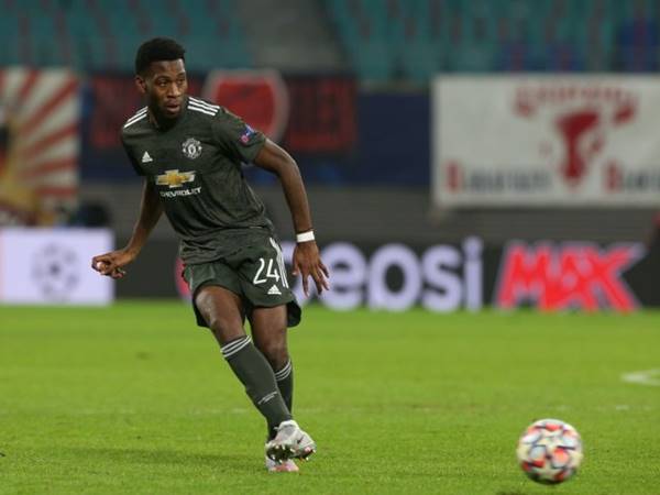 Tin sáng 31/12: Manchester United sắp phải chia tay Fosu-Mensah
