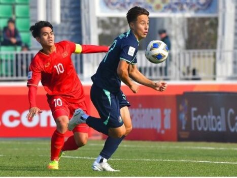 Bóng đá Việt Nam 2/3: Khuất Văn Khang là cầu thủ xuất sắc nhất trận thắng U20 Úc