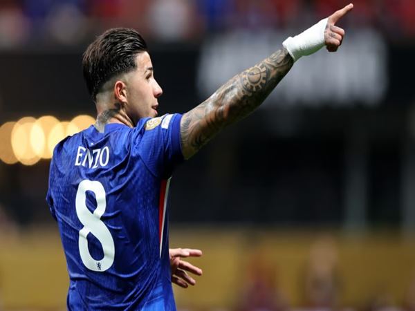 Tin CLB Chelsea: Mục tiêu tiền vệ Enzo Fernandez là gì?