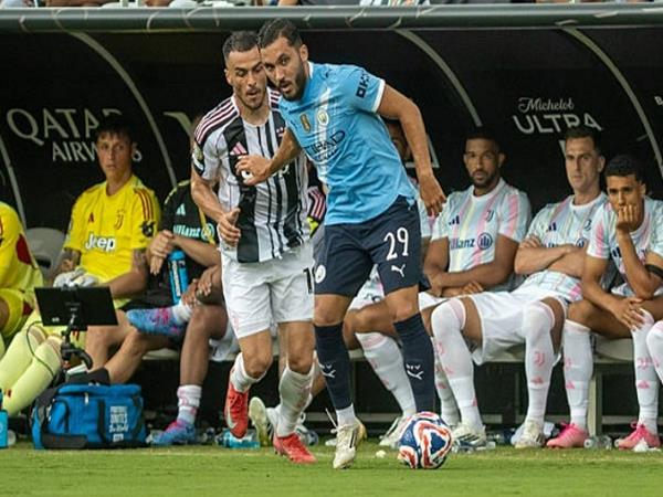 Tin CLB Man City 29/8: Pep Guardiola hướng tới tương lai