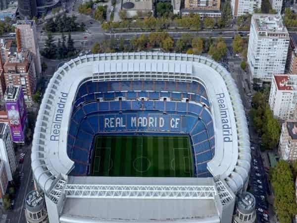 Xem sân vận động Santiago Bernabéu sân nhà Real Madrid