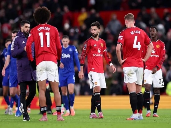 BĐ Anh: Rooney chỉ ra vấn đề khiến MU thua Everton