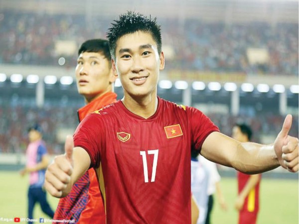 Cầu thủ mang áo số 17 đội tuyển Việt Nam là ai? Ý nghĩa Cầu thủ mang áo số 17 đội tuyển Việt Nam là ai? Ý nghĩa